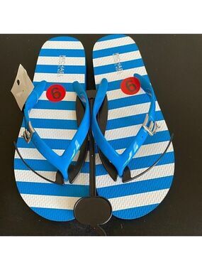 ARRIVAL𝅺
MICHAEL Kors Blue/White Stripe Charm Flip Flop New Arrival